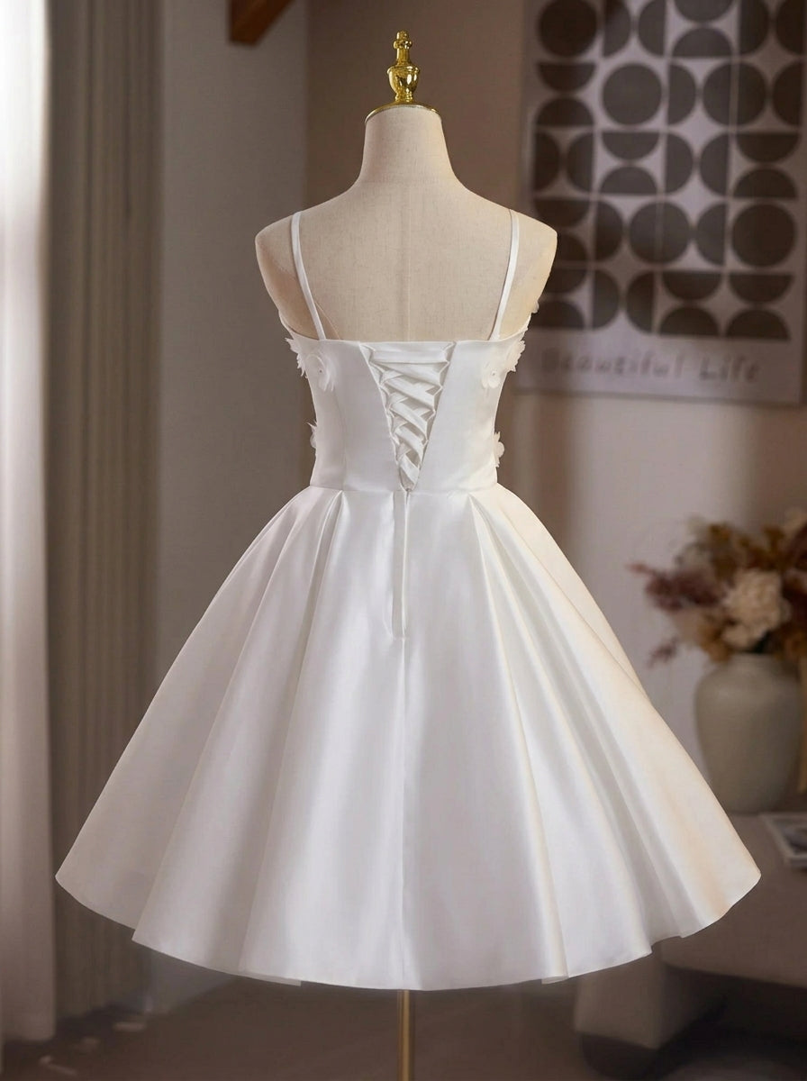 White A-Line Spaghetti Straps Floral Pearl Short Homecoming Dresses
