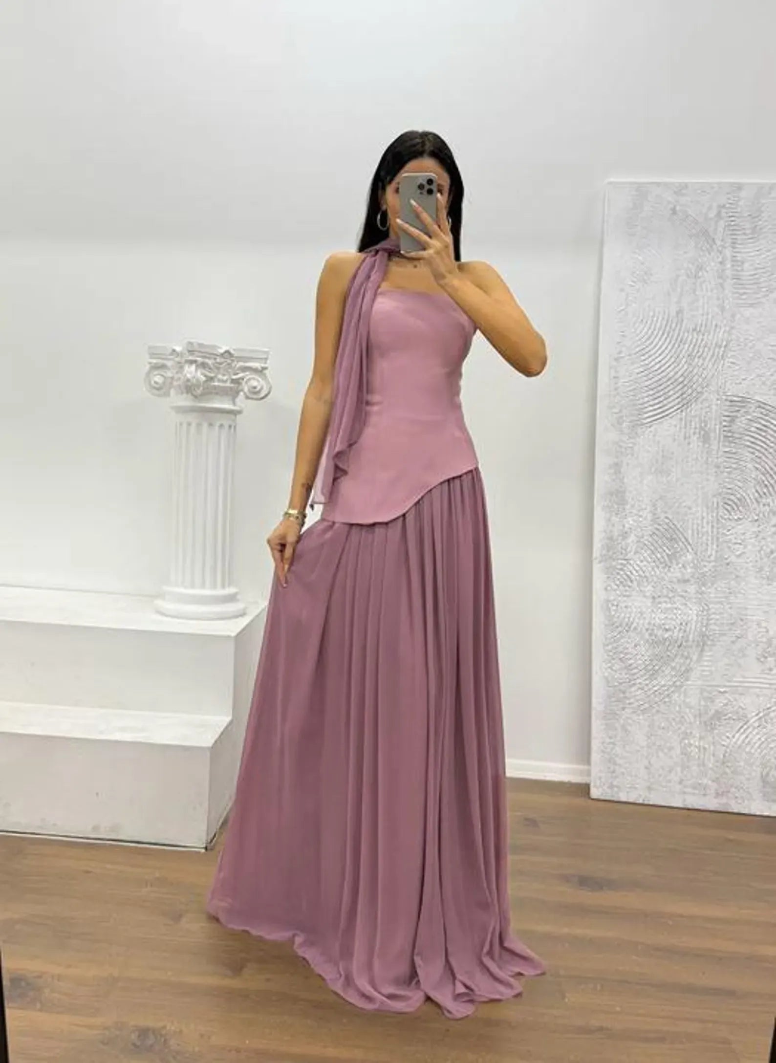 Prom Dress Elegant Burgundy A-Line Strapless Chiffon Floor-Length With Draped Scarf Detail For Sophisticated Prom Nights
