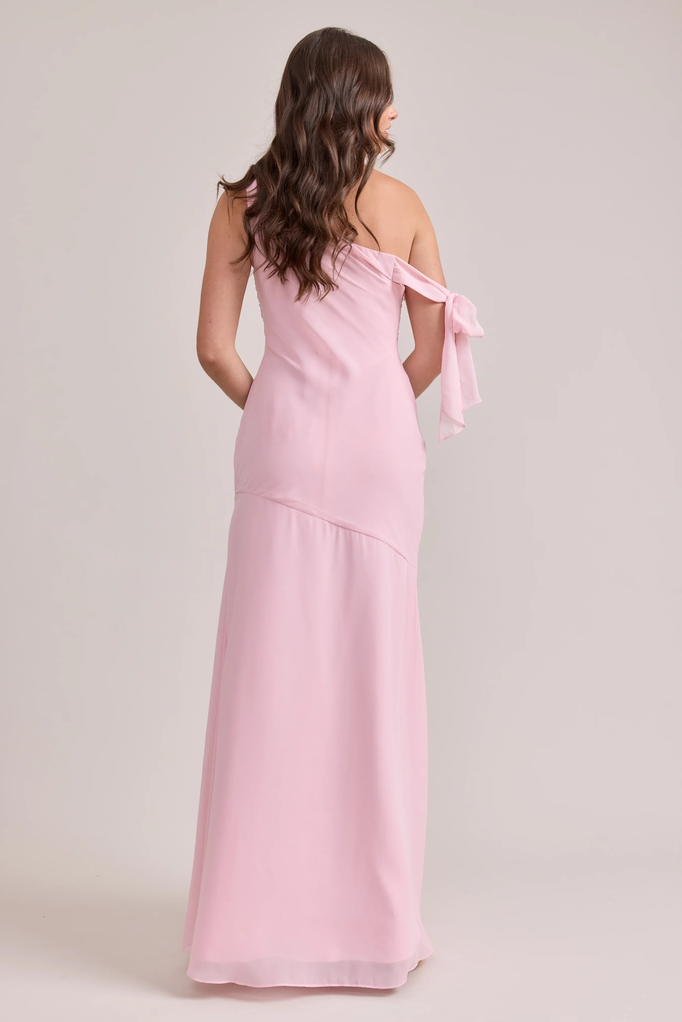 Elegant Draped One-shoulder Tie Detail Floor-length Bridesmaid Dress