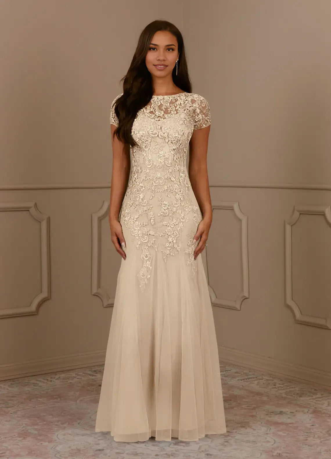 Elegant Mermaid Round-Neck Short Sleeves Lace Sequins Tulle Grey Maxi Mother Dress