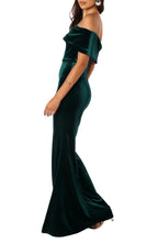 Enchanting Mermaid Off The Shoulder Short Sleeve Plain Back Floor Length Evening Dress