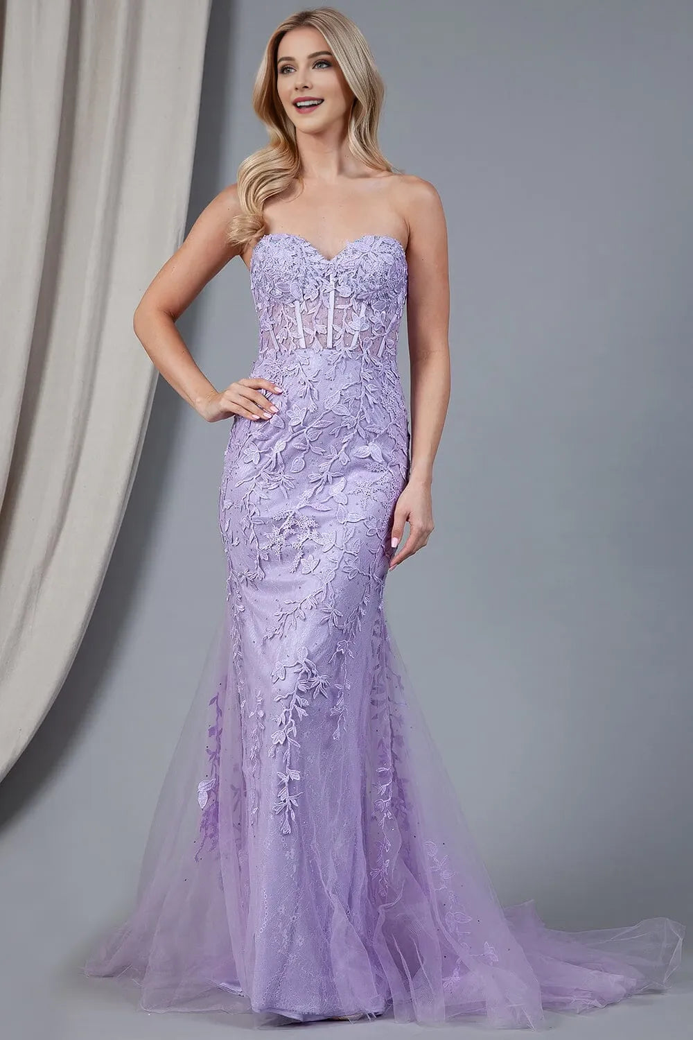 Enchanting Mermaid Sweetheart Strapless Lace Up Back Floor Length Prom Dress