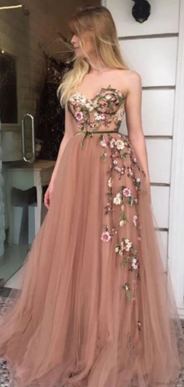 Ethereal A-Line Strapless 3D Floral Maxi Prom Dress