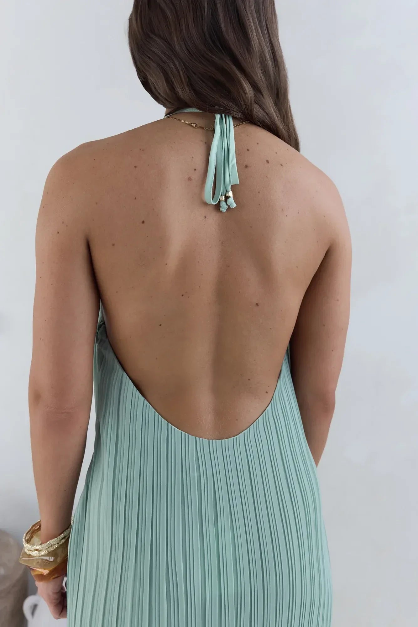 Ethereal Sheath Plunge Halter Neck Sleeveless Open Back Floor Length Prom Dress