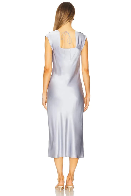 Robe de bal midi à encolure carrée, manches courtes, empiècement en dentelle et dos noué Ethereal Sheath