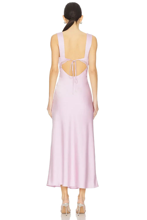 Robe de bal mi-longue en dentelle et détails en dentelle avec décolleté en cœur et dos noué Ethereal Sheath
