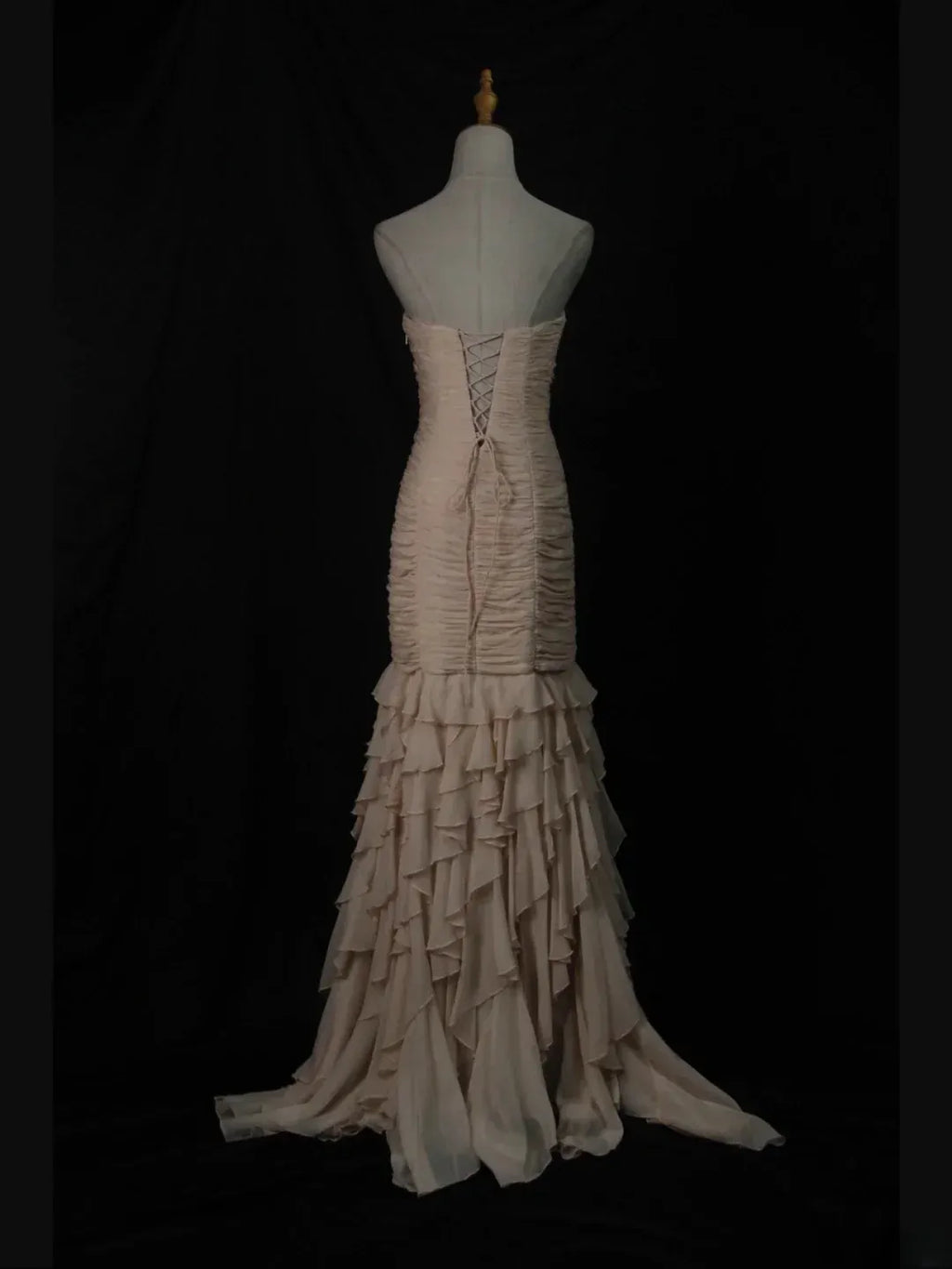 Exquisite Mermaid Strapless Sweetheart Lace-Up Back Tiered Ruffle Evening Gown
