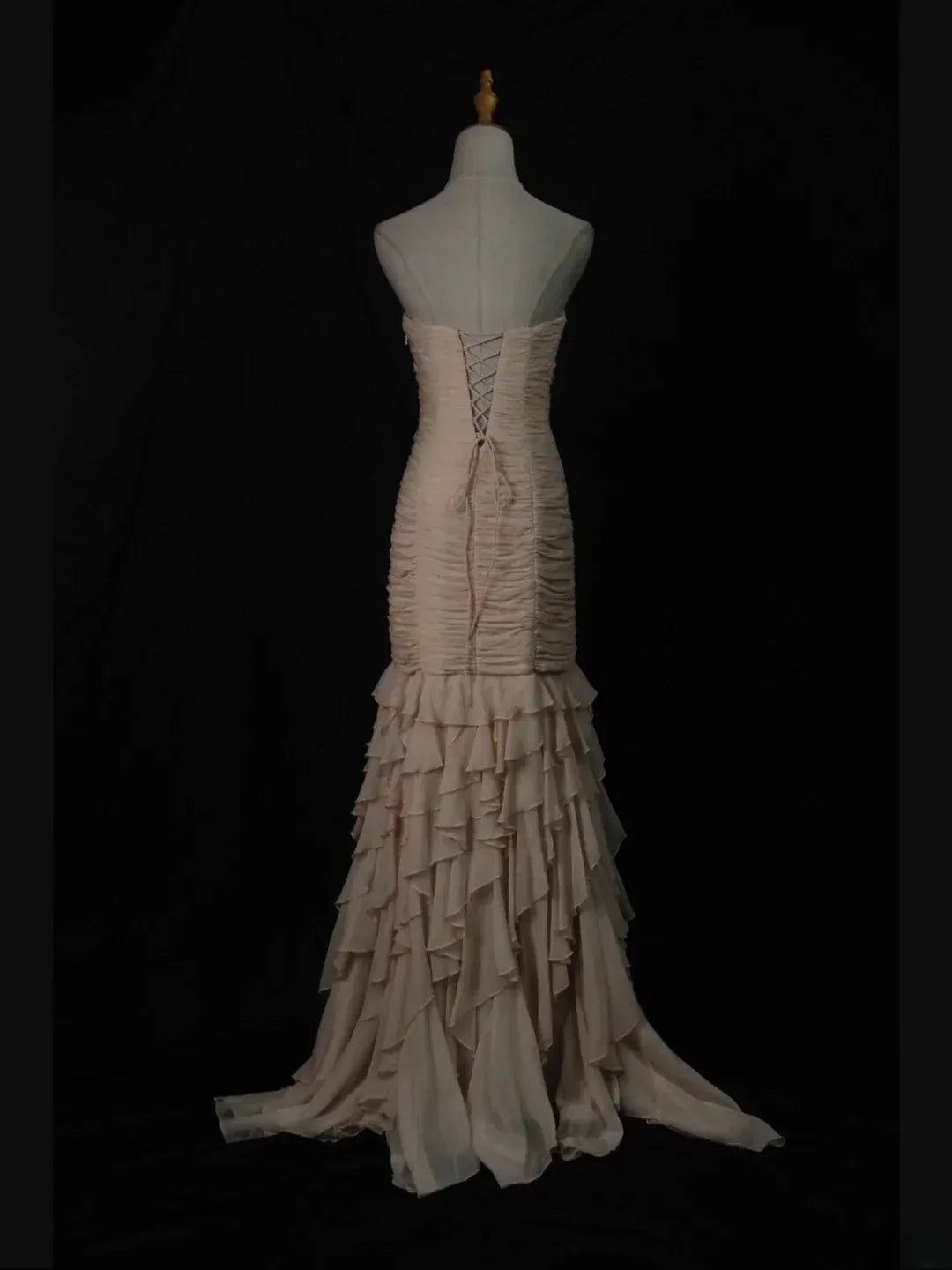 Exquisite Mermaid Strapless Sweetheart Lace-Up Back Tiered Ruffle Evening Gown