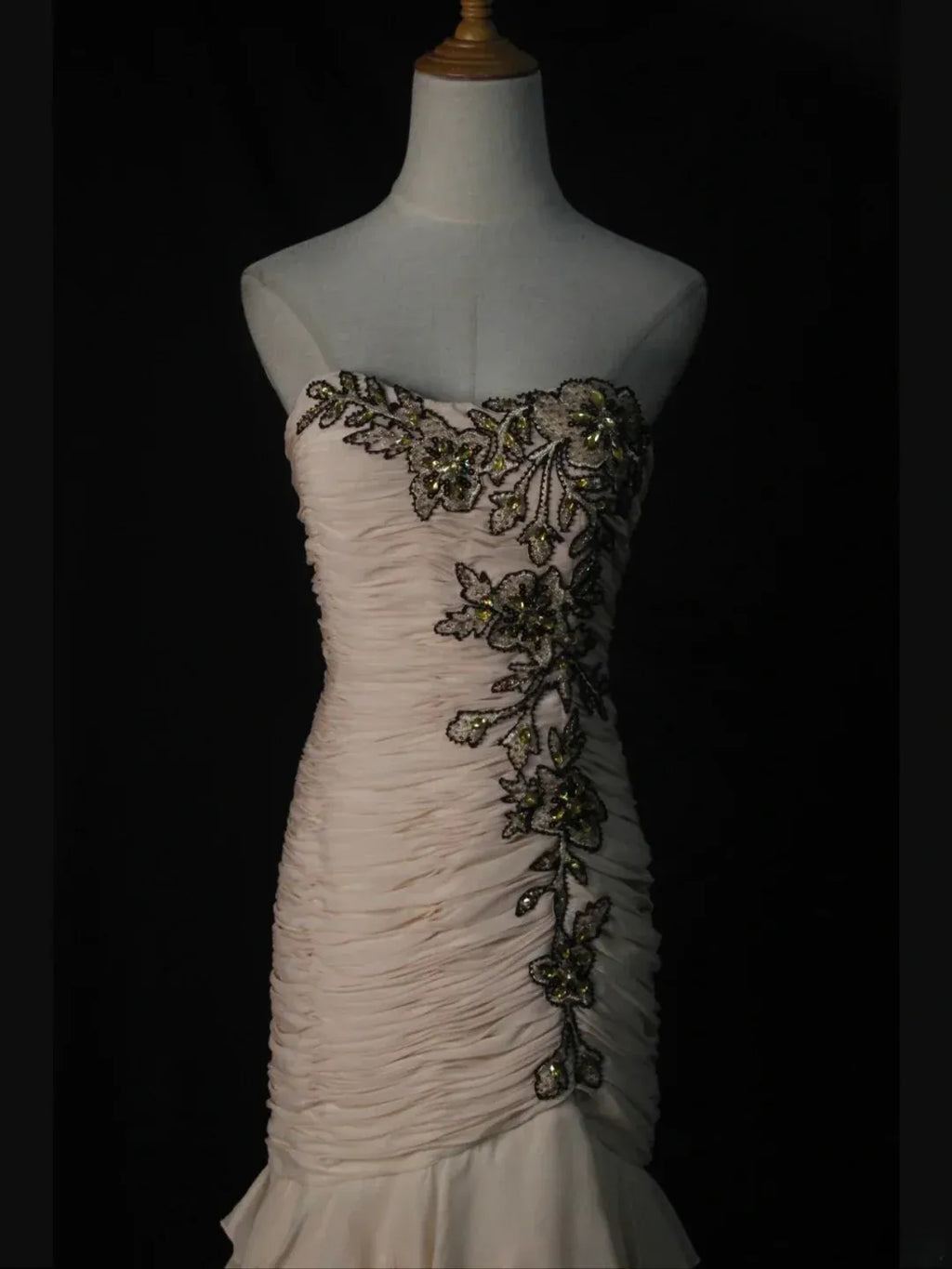 Exquisite Mermaid Strapless Sweetheart Lace-Up Back Tiered Ruffle Evening Gown