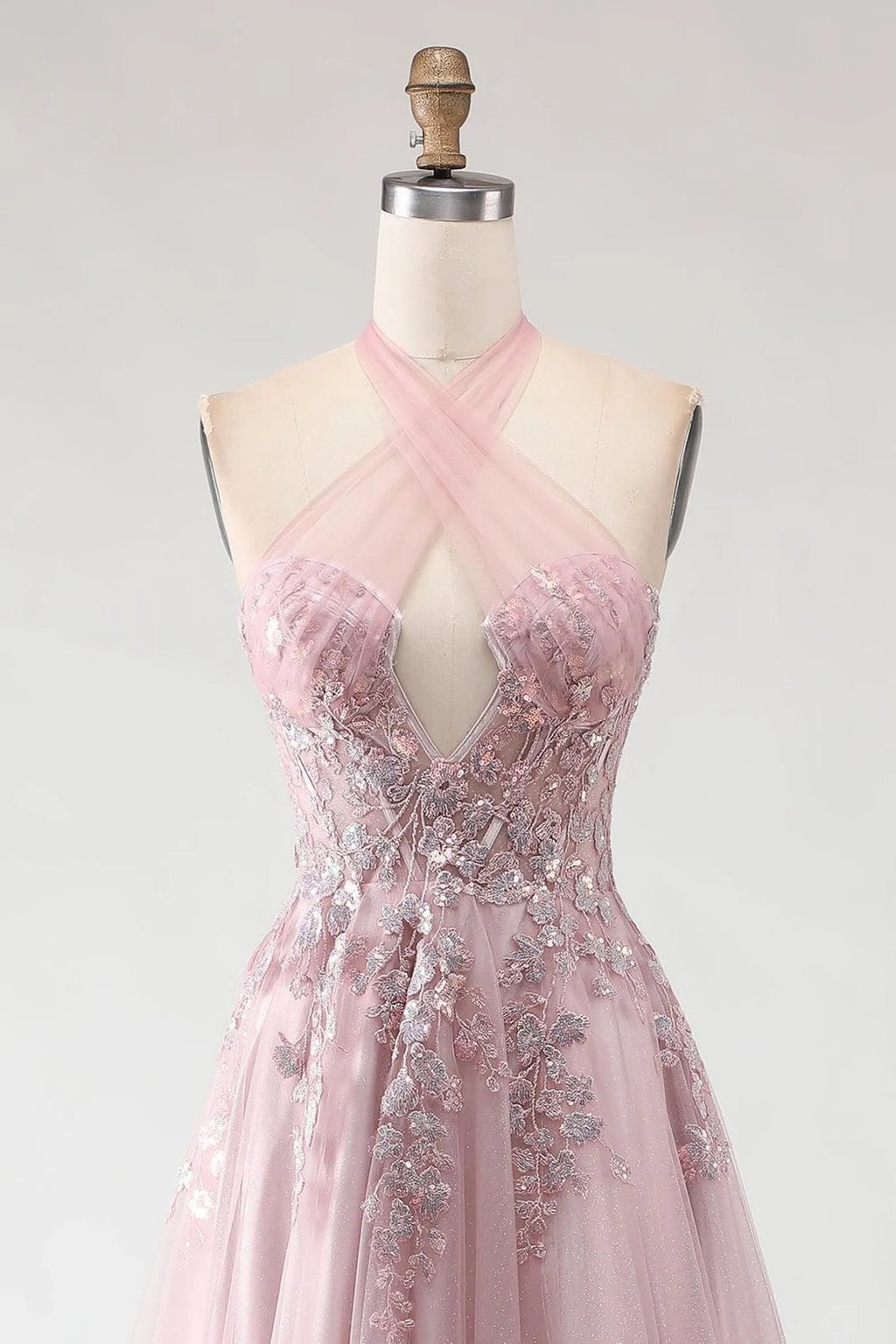 Exquisite A-Line Halter Neck Sleeveless Backless Floor-Length Prom Dress
