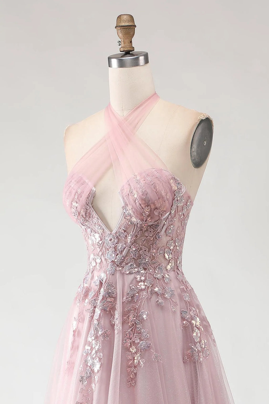 Exquisite A-Line Halter Neck Sleeveless Backless Floor-Length Prom Dress