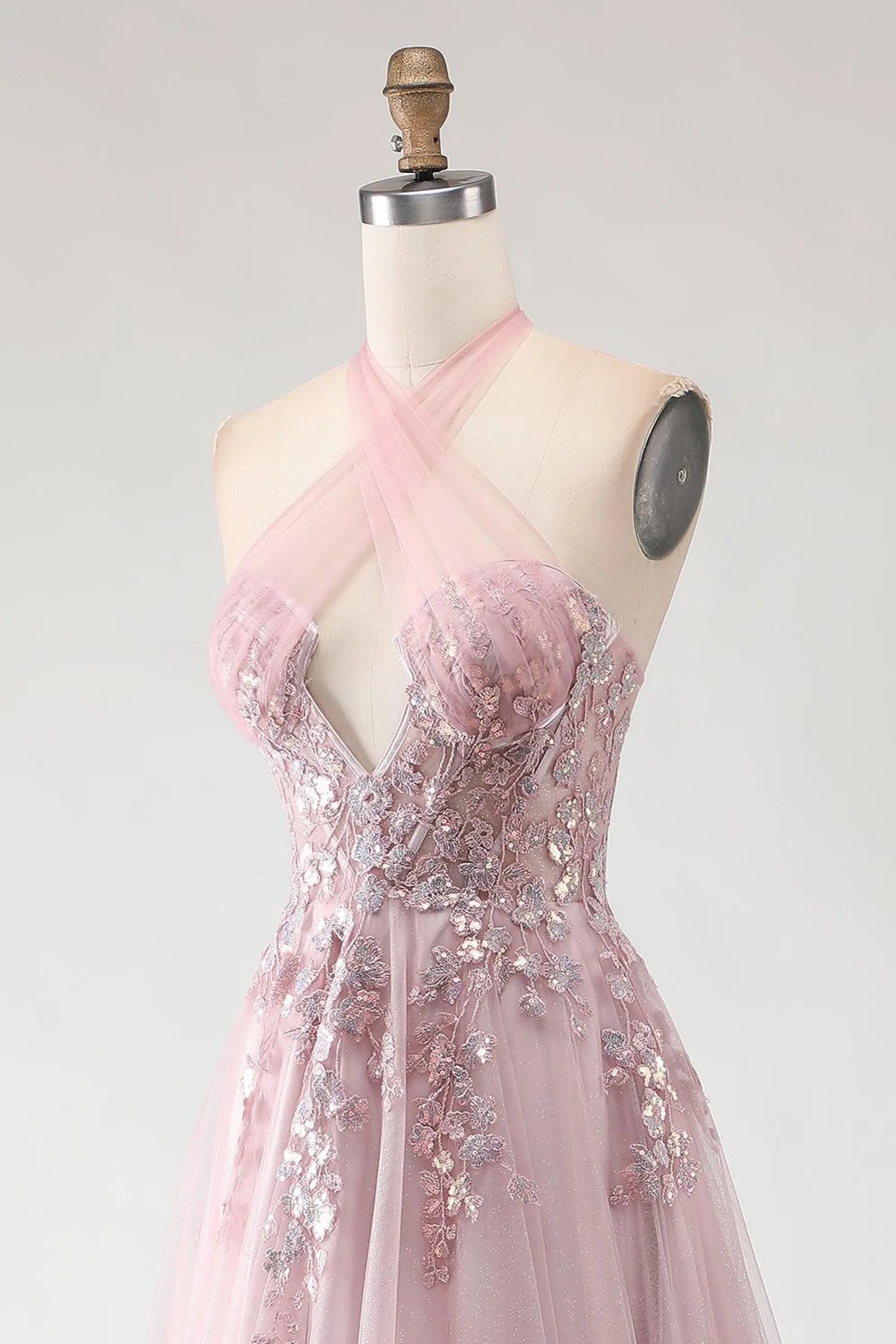 Exquisite A-Line Halter Neck Sleeveless Backless Floor-Length Prom Dress