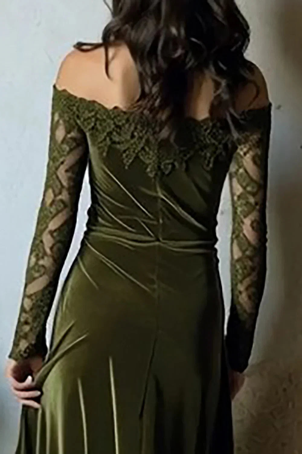 Exquisite Mermaid/Trumpet Off the Shoulder Long Sleeve Floor-Length Prom Dress