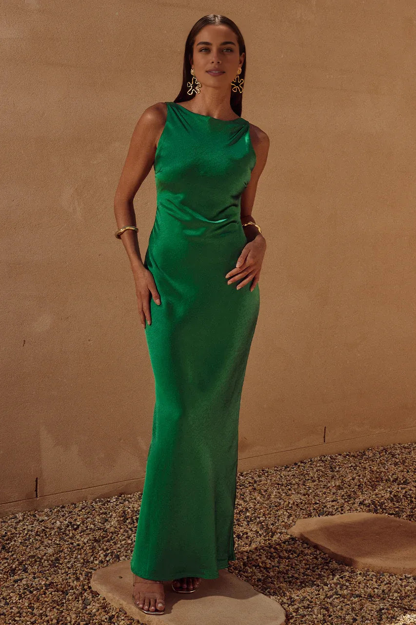 Exquisite Sheath/Column Boat Neck Sleeveless Floor Length Prom Dress