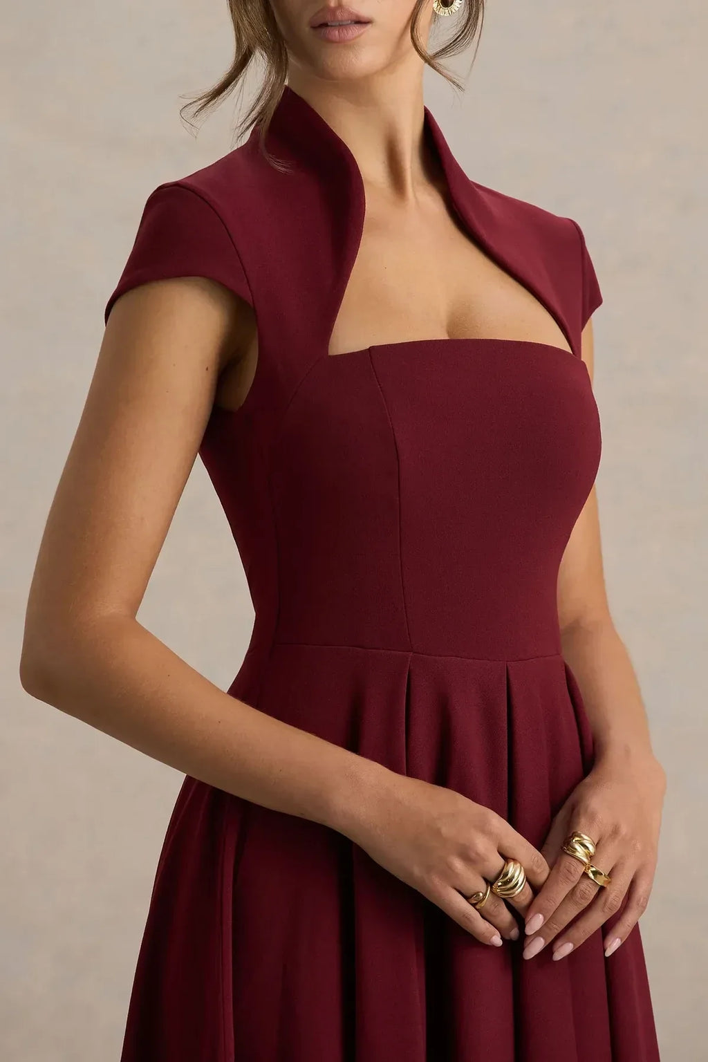 Fascinating A Line Cut Out Neck Cap Sleeve Zip Back Floor Length Evening Dress