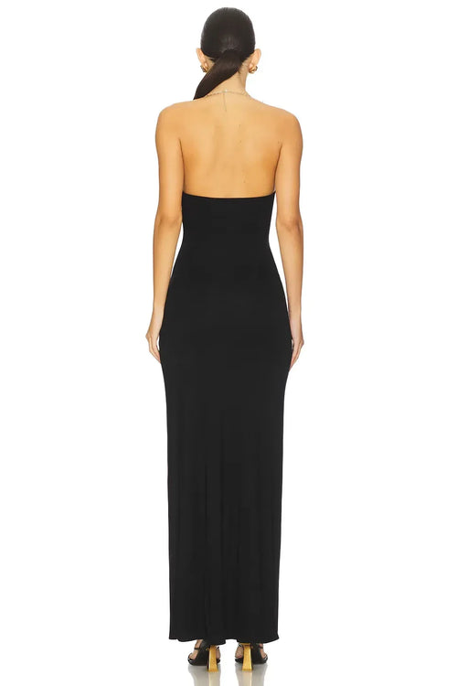 Robe de soirée fourreau longue sans manches à dos ouvert et col halter