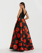 Fashion A-Line Plunge Neck Sleeveless Backless Floor-Length Prom Dress