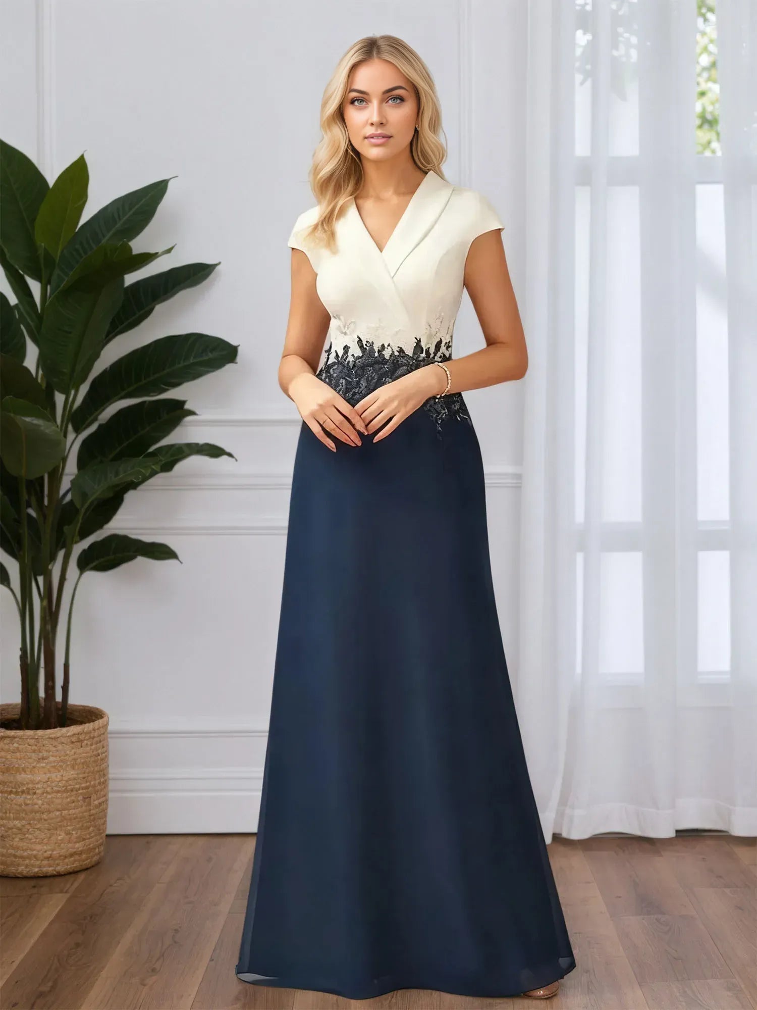 Fashion A-line V Neck Sleeveless Appliques Floor-Length Mother of the Bride Dress