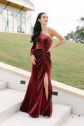 Fitted Asymmetrical Neck Sleeveless Floor-Length Prom Dress