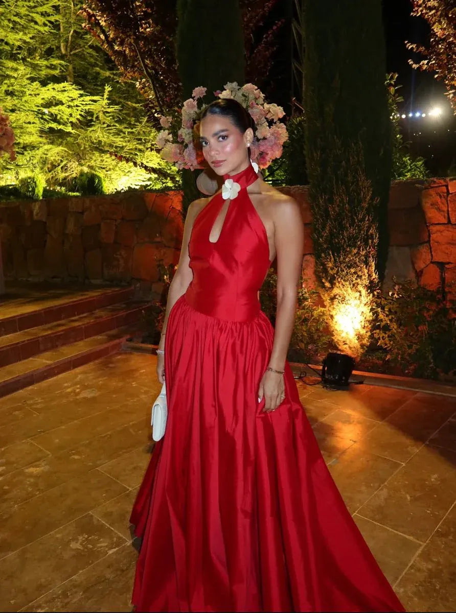 Fashion Halter Neck Sleeveless A-Line Pleated Floor-Length Party Dress