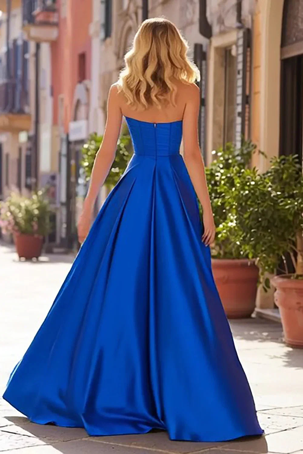 Flowy A-Line Sweetheart Sleeveless Sweep/Brush Train Prom Dress