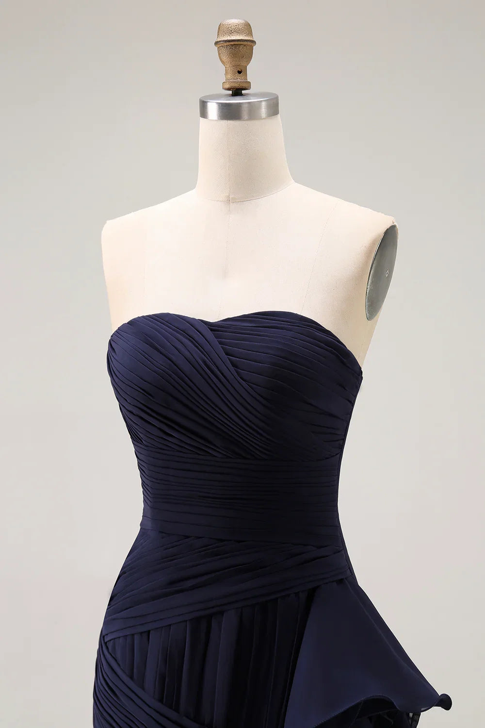 Flowy Mermaid/Trumpet Strapless Sleeveless Backless Sweep/Brush Train Prom Dress