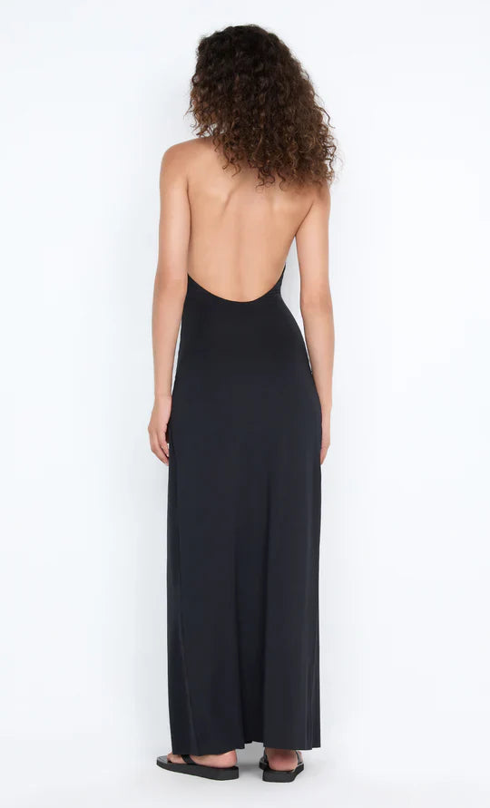Fluid Sheath Halter Neck Sleeveless Open Back Floor Length Hot sale Prom Dress ﻿