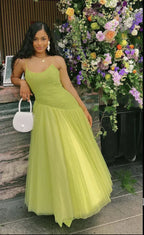 Fresh A-Line Spaghetti Strap V Neck Ankle Length Casual Bridesmaid Dress