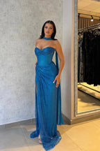 Fitted Mermaid Sweetheart Neck Sleeveless Halter Back Split Train Evening Dress