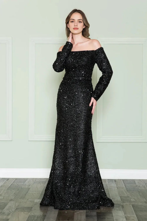 Glamorous Mermaid Off-the Shoulder Long Sleeve Closed Back Floor Length Prom Dress