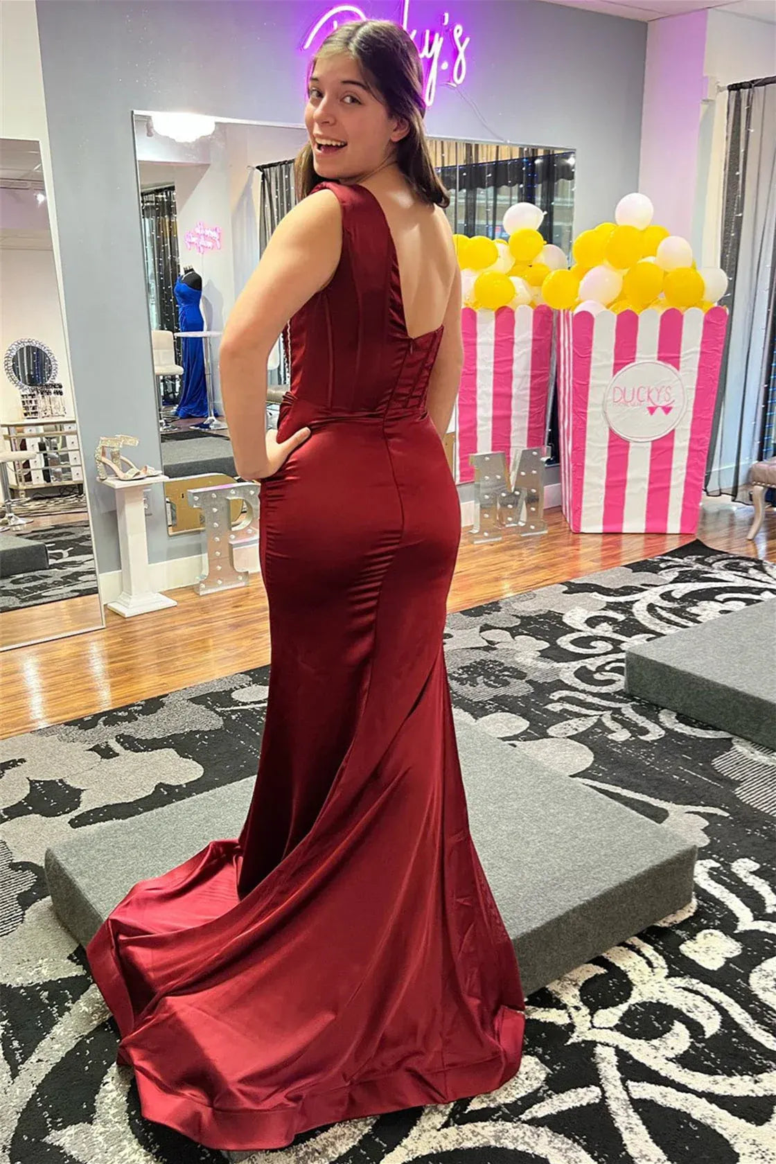 Mermaid One Shoulder Single Sleeve Maxi Prom Dress