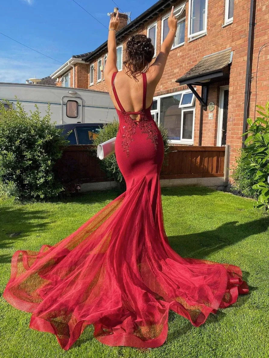 Mermaid V-Neck Sleeveless Beaded Maxi Prom Dress