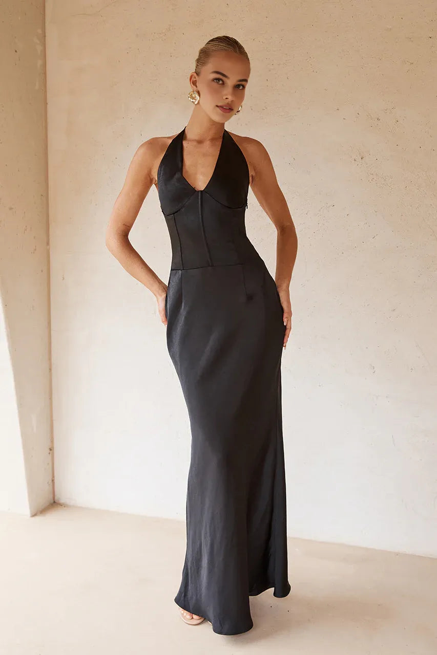 Sheath/Column Halter Neck Sleeveless Floor-Length Prom Dress