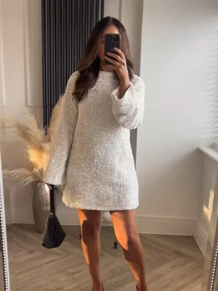 White A-Line Crew Neck Long Sleeve Bow Mini Homecoming Dress