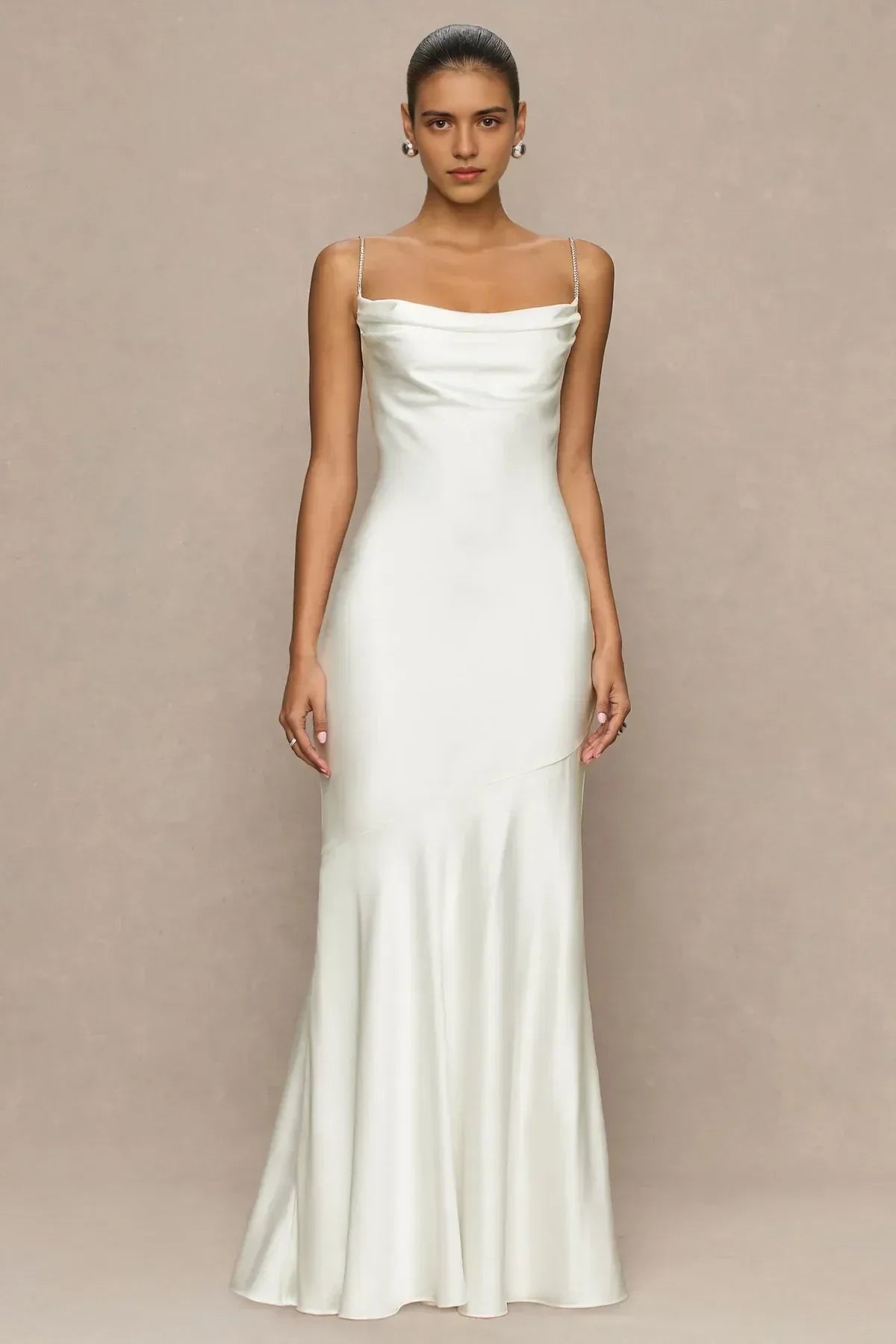 Gorgeous Mermaid Cowl Neck Sleeveless Chain Back Floor Length Evening Dress