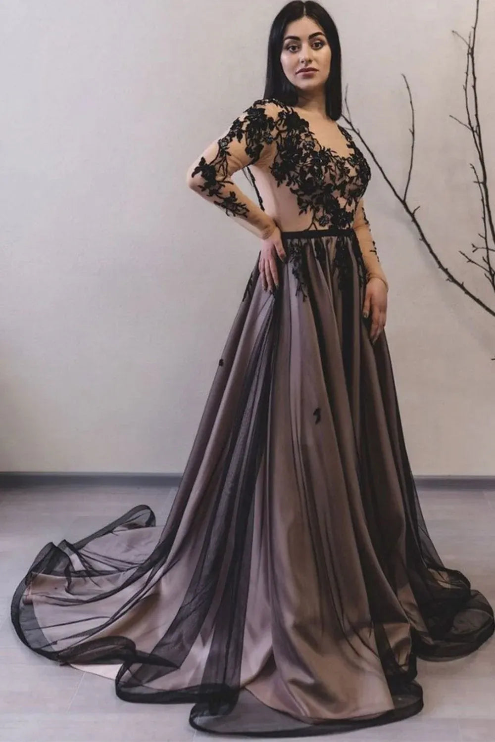 Gothic Long Sleeve Applique A-Line Prom Dress