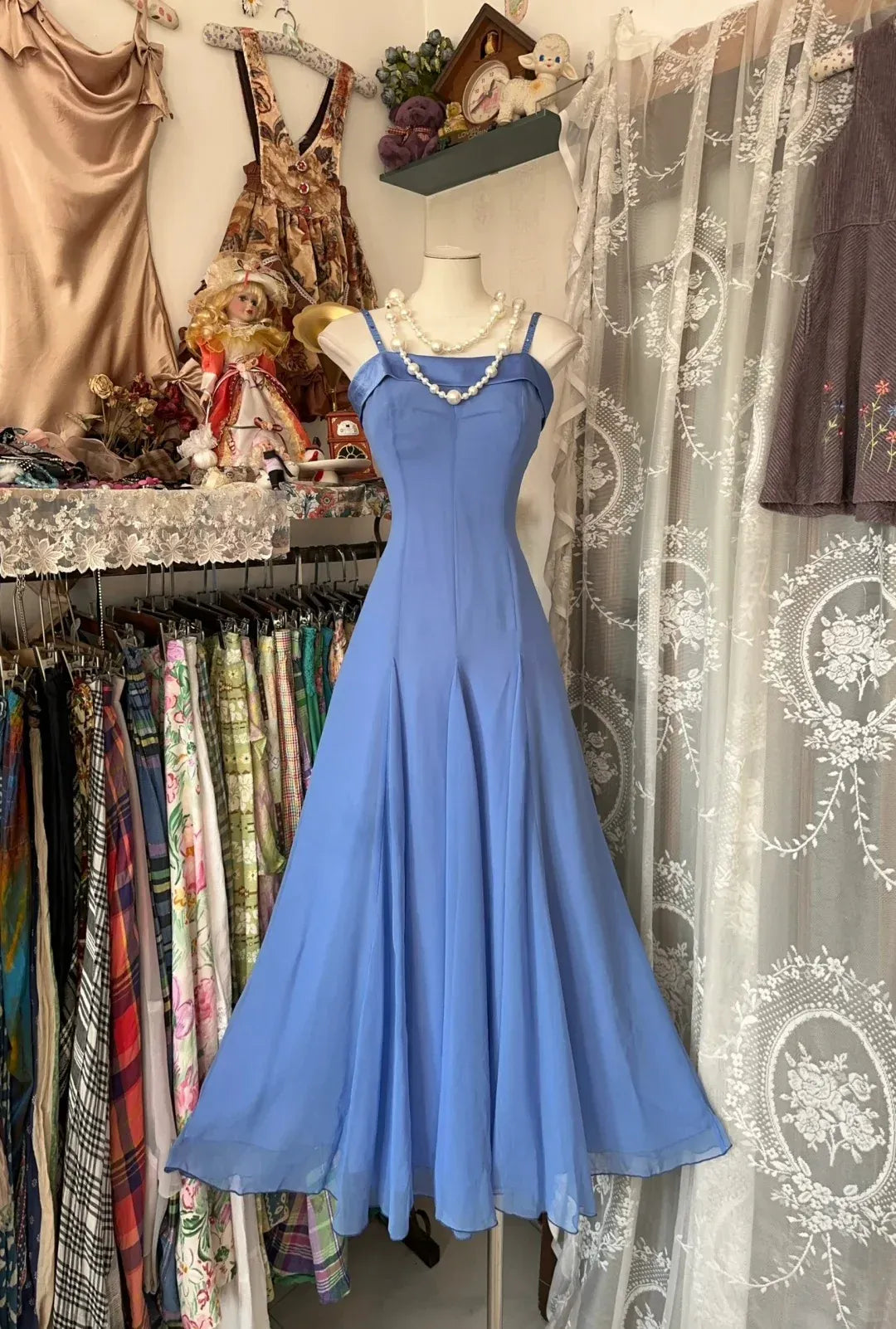 Graceful A-Line Straight Neck Sleeveless Zipper Back Ankle-Length Cocktail Dress