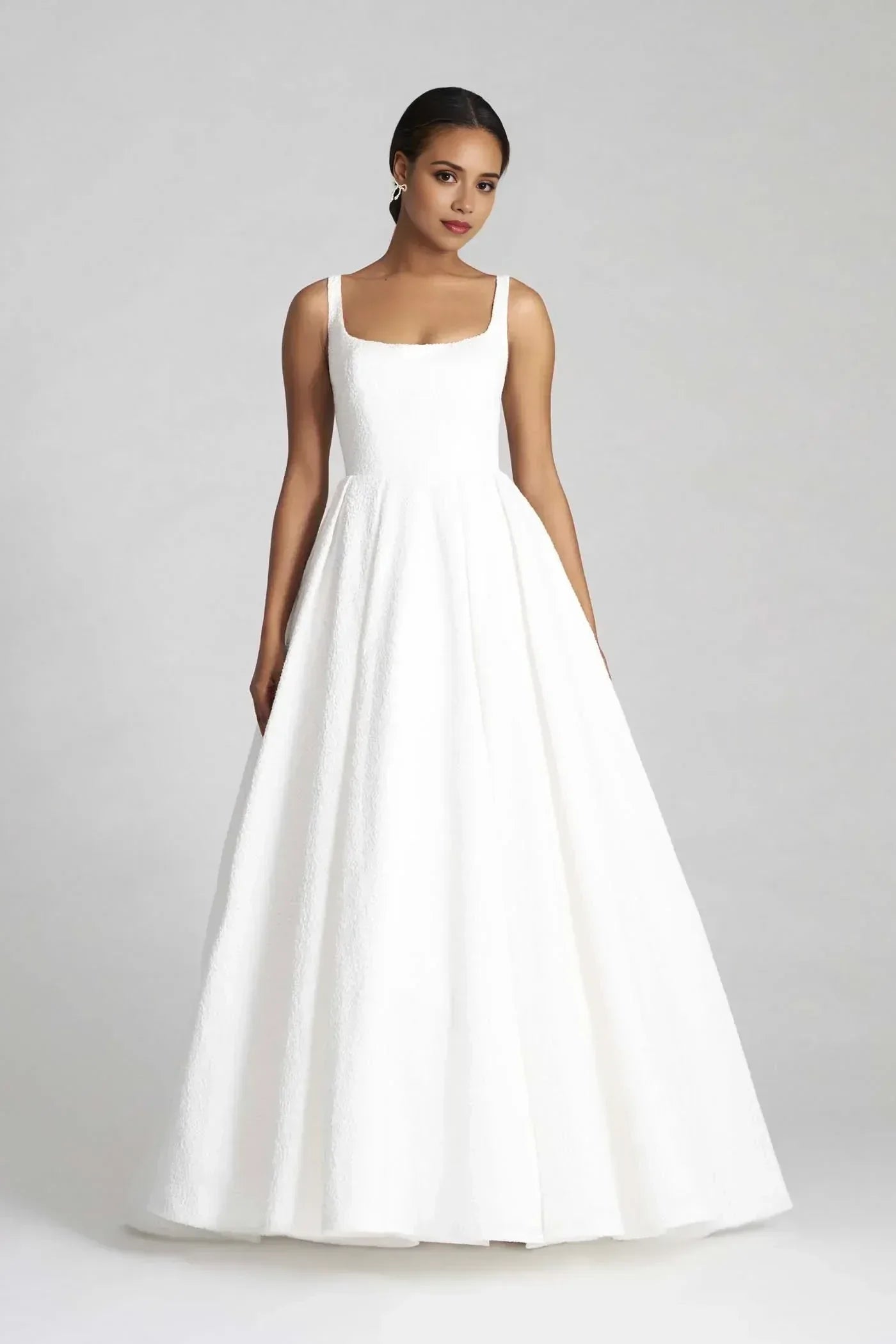Graceful Ball Gown Square Neck Sleeveless Cutout Back Floor Length Wedding Dress
