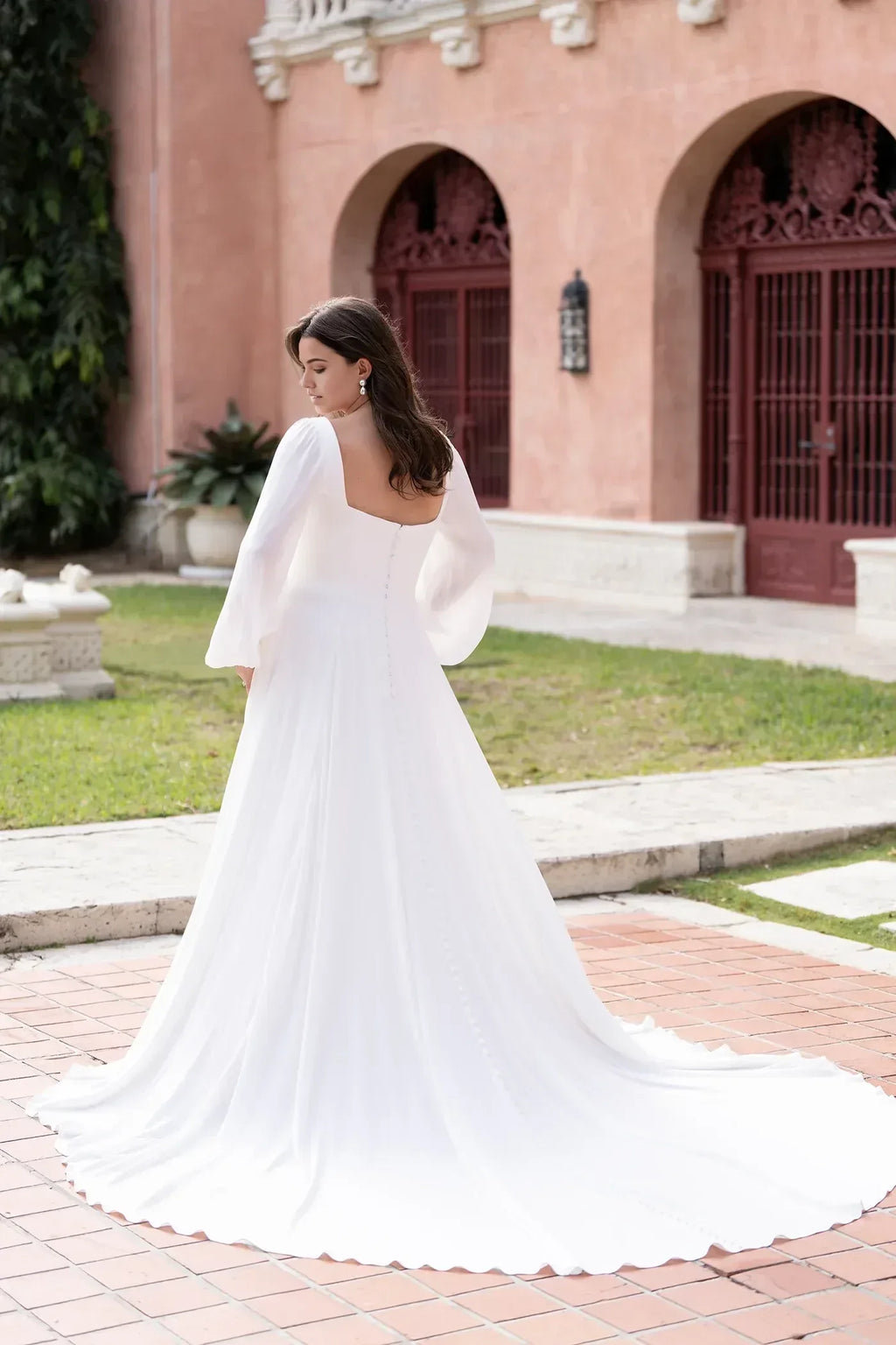 Graceful Plus Size A Line Square Neck Long Sleeve Button Back Floor Length Wedding Dress
