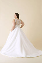 Graceful Plus Size Ball Gown Boat Neck Sleeveless Lace Back Floor Length Wedding Dress