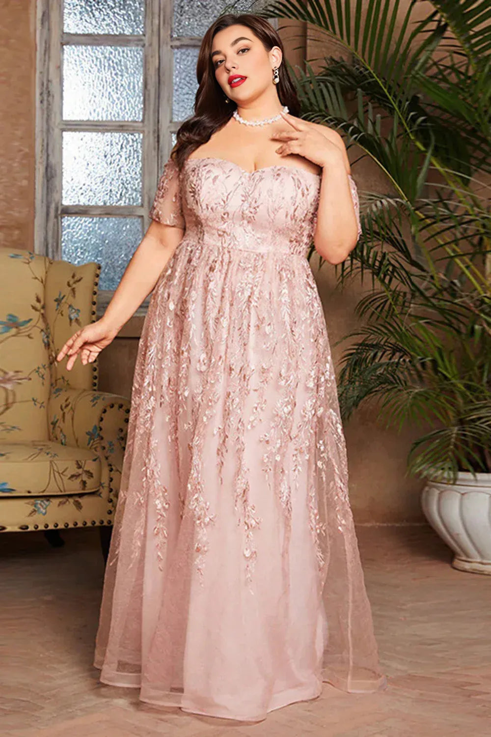 Graceful A-Line Off the Shoulder Short Sleeve Appliques Floor-Length Plus Size Mother of the Bride Dress