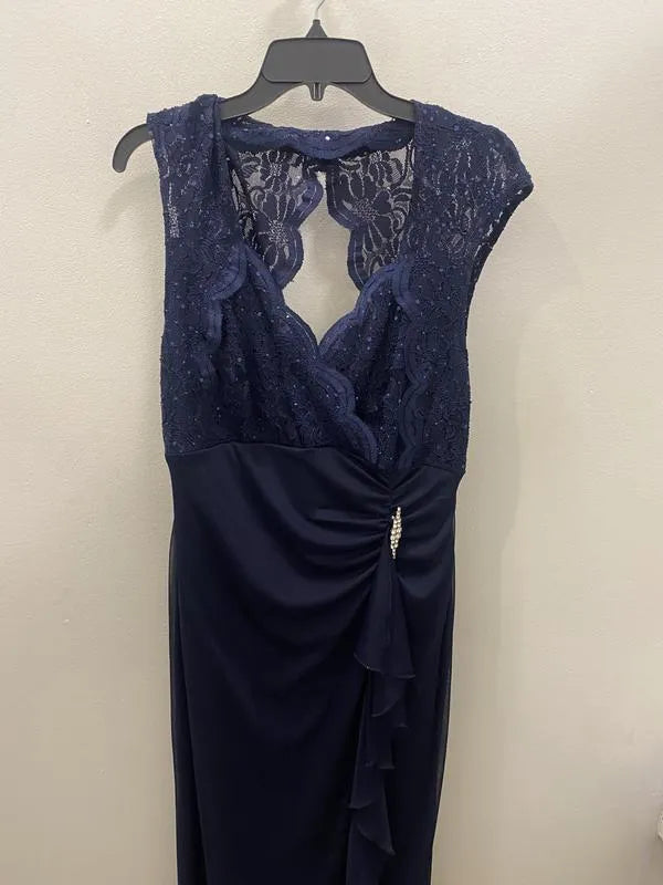 Graceful Column V Neck Cap Sleeve Ruffles Floor-Length Mother of the Bride Dress