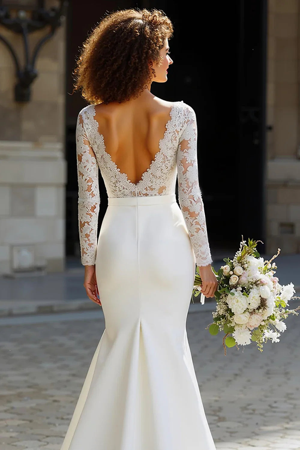 Graceful Mermaid/Trumpet Boat-Neck Long Sleeve Sweep Train Wedding Dress