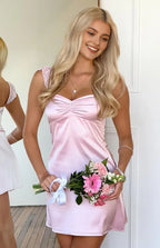Straps Short Graduation Homecoming Dresses Ruffle Backless Sleeveless Unique Backless Party Dresses