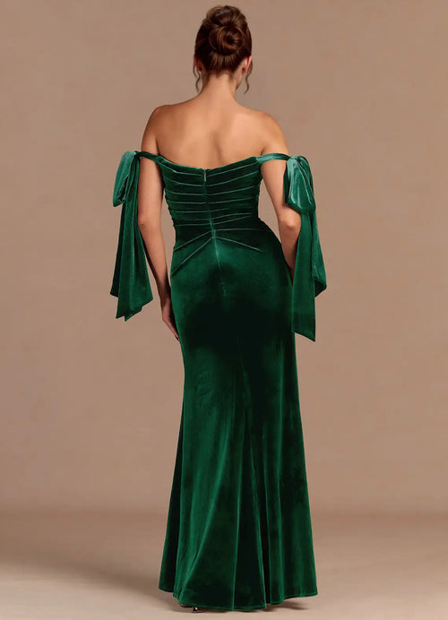 Robe de bal sirène lustrée à épaules dénudées avec nœud, sans manches et dos froncé, longueur ras du sol