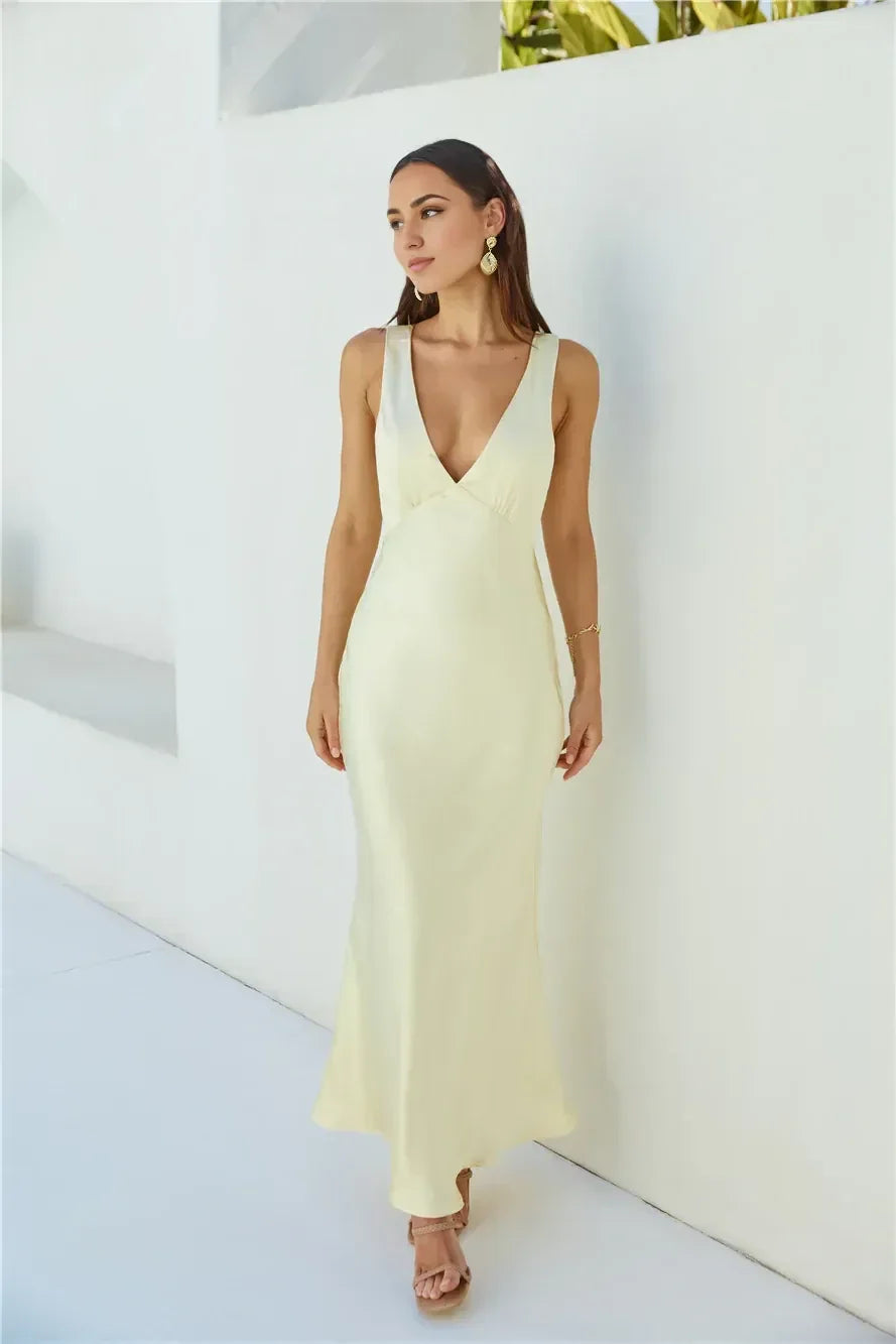 Luxe Mermaid Plunge Neck Sleeveless Open Back Floor Length Prom Dress
