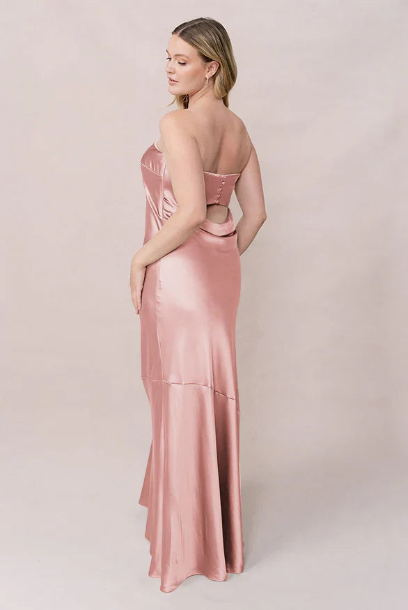 Luxe Satin Strapless Sweetheart Neck Open Back Mermaid Bridesmaid Dress with Pockets Floor-Length Hem
