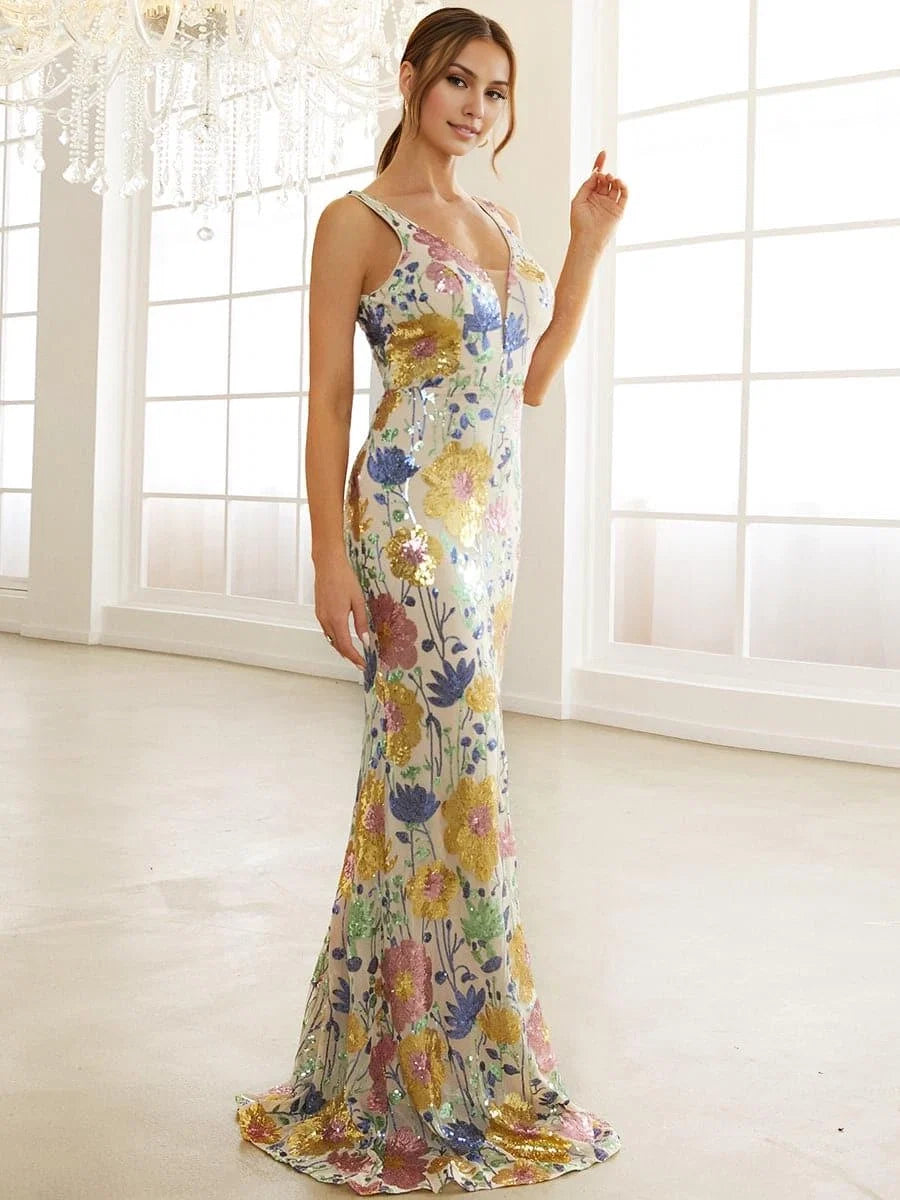 Luxury Sheath V Neck Sleeveless Backless Sweep/Brush Train Prom Dress