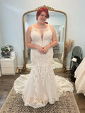 Mermaid Wedding Dress With Straps Scoop Applique For Brides Elegant Fit Flattering Silhouette