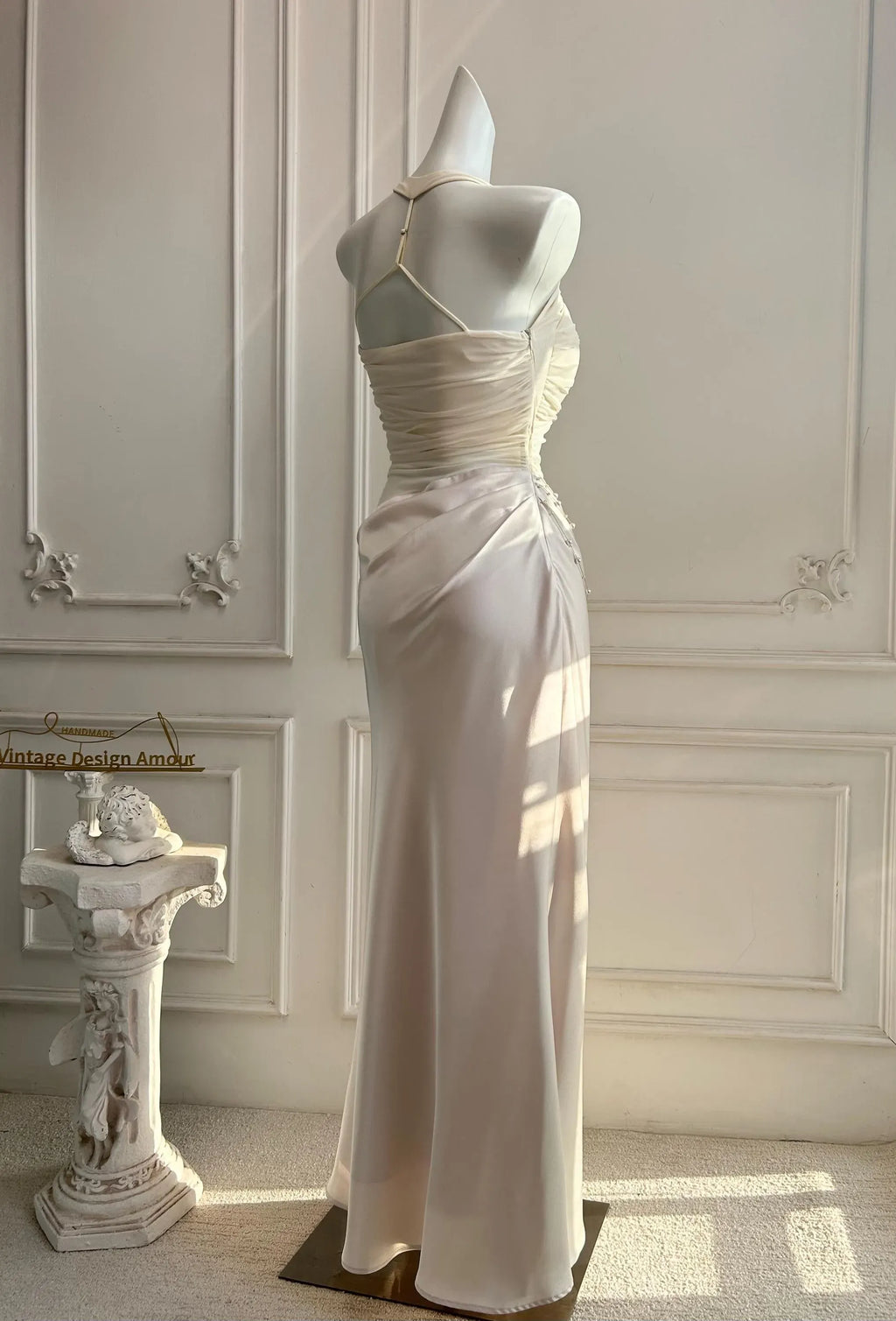 Mermaid Halter Neck Prom Dress With Beaded Ruched Chiffon Bodice And Cascading Chains Ivory For Senior Prom